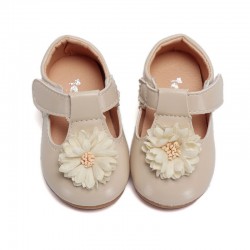 Cream Chrysant Shoes
