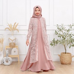 Coral 2 Looks Elegance Lace Gamis + Hijab