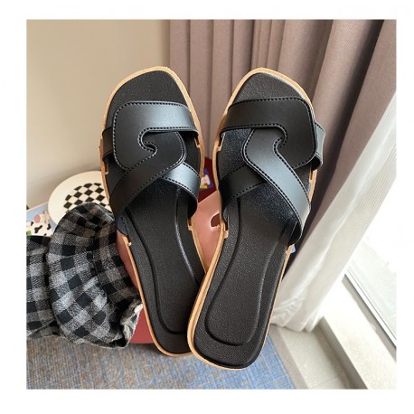 Black Flat Sandal