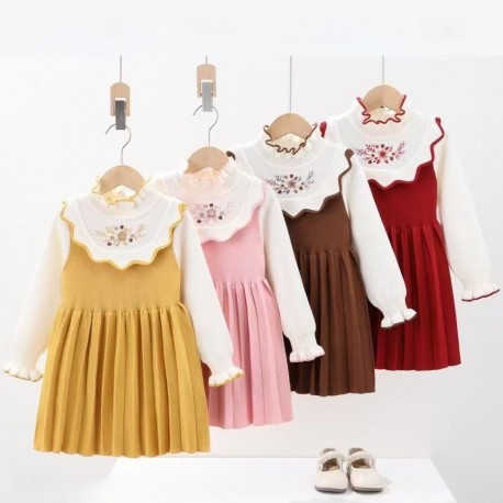 Pretty Ruffle Floral Embroidery Knit Dress