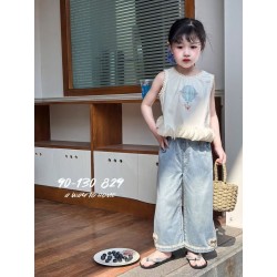 White Lace Heart Denim Pants