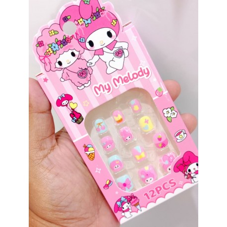 Mel0dy Square Nail Art