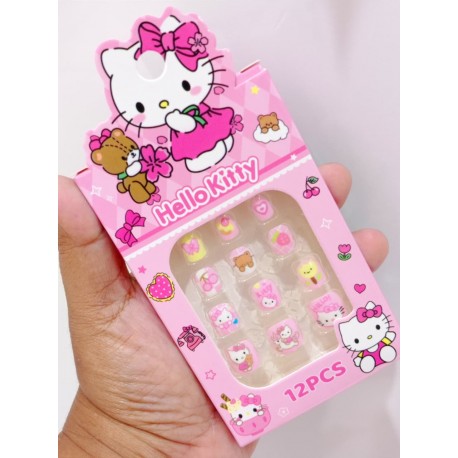 Hell0 K1tty Square Nail Art