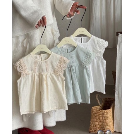 White Embroidery Pretty Lace Top