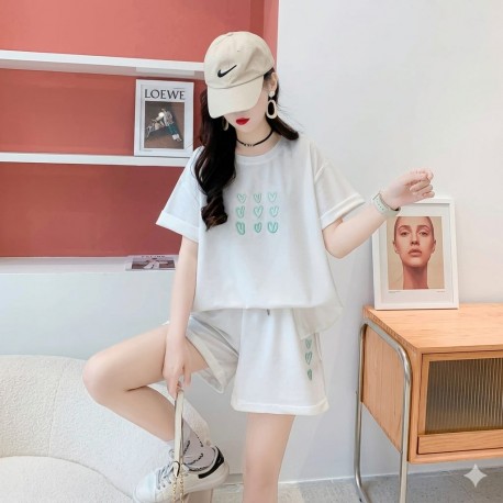 White Heart Top Embroidery Set Short Pants