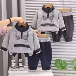 Grey Headphones Top Set Pants